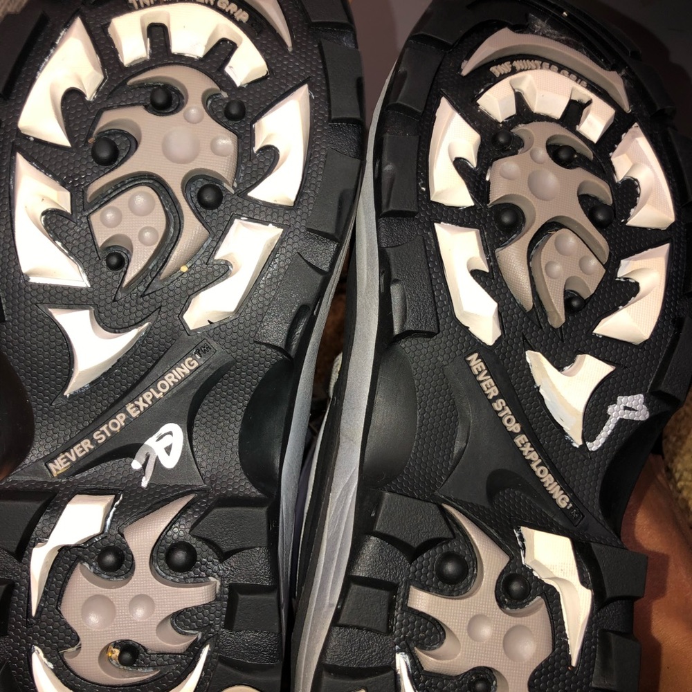 The North Face Women’s Boots - Picture 6 of 7